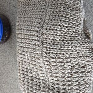 Marcella Moda Infinity Scarf - Chunky wool. Beige.